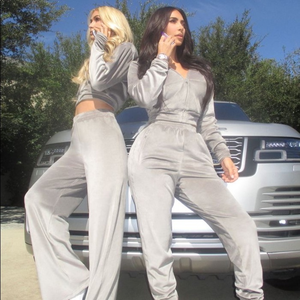 SKIMS NWOT Velour Smoke Cropped Hoddie and Joggers